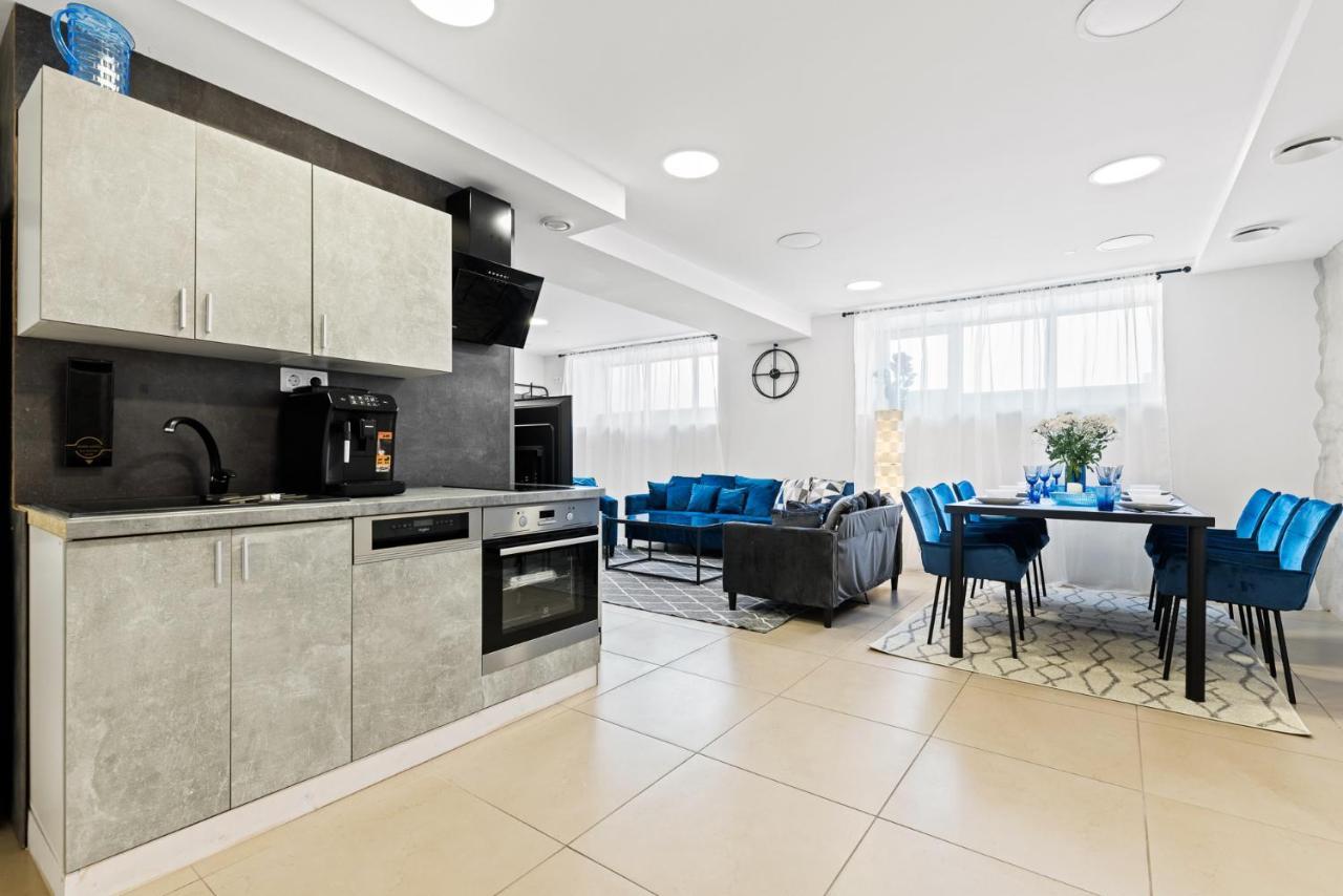 Sirena Apartment - Self Check-In And Free Parking Tallinn Exteriör bild