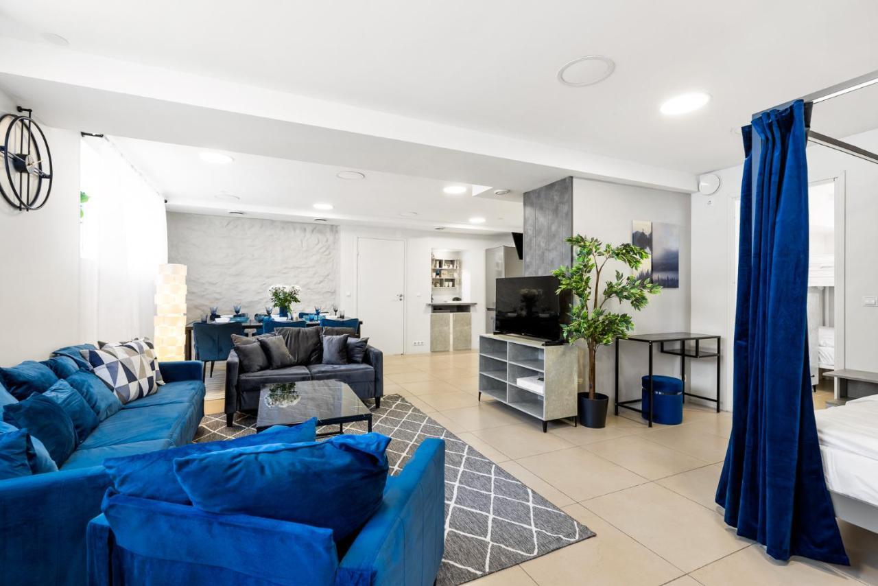 Sirena Apartment - Self Check-In And Free Parking Tallinn Exteriör bild